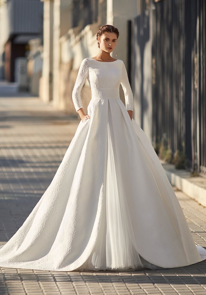 Aire Atelier | ASIA Minimalist Brocade Wedding Dress| Designer Bridal Room
