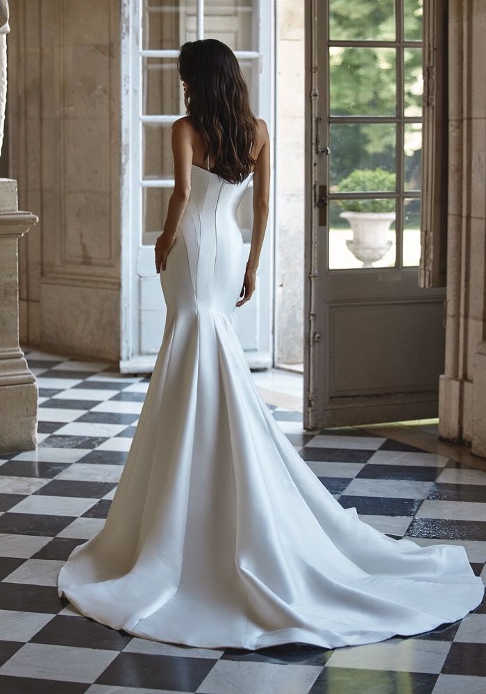 chinese dress ladies Mermaid Fitted Trumpet Mikado Wedding Dress with Pearl Lace 16 main image 0
