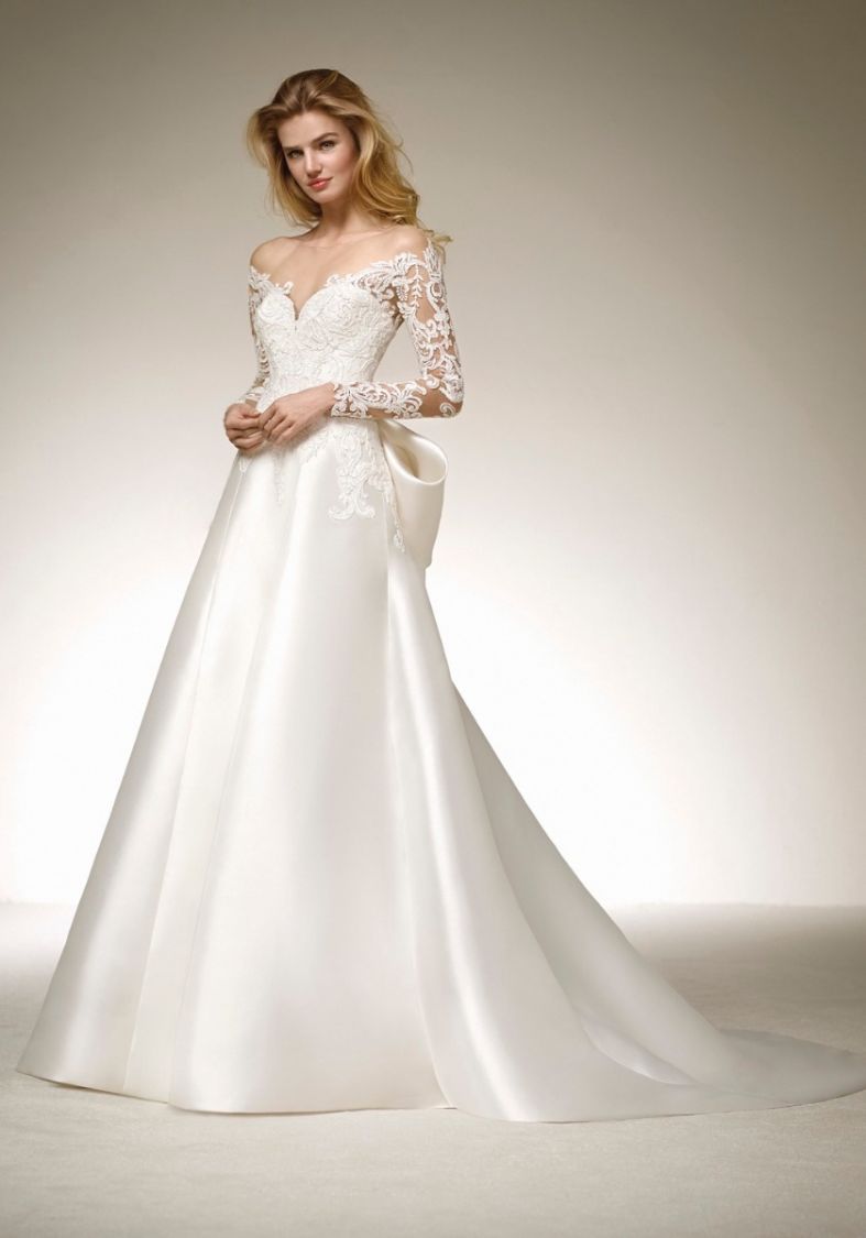 Long Sleeve Lace Wedding Dress with Bow