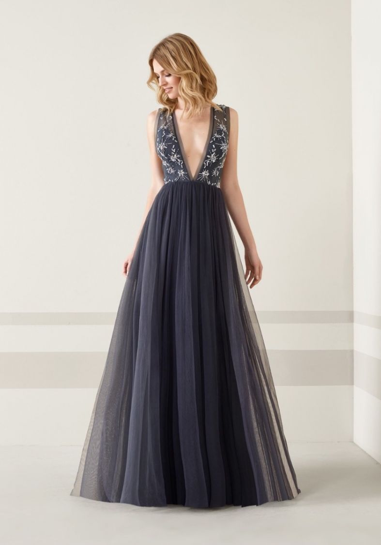 Glitter Layered Deep V-Neck Gown – Alfredo Barraza Boutique