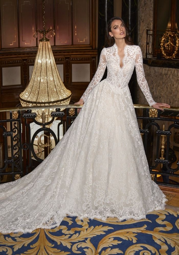 pronovias long sleeve lace dress Della