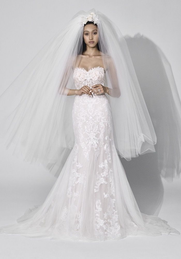 Vera Wang | Daza Fit & Flare Lace Wedding Dress HK