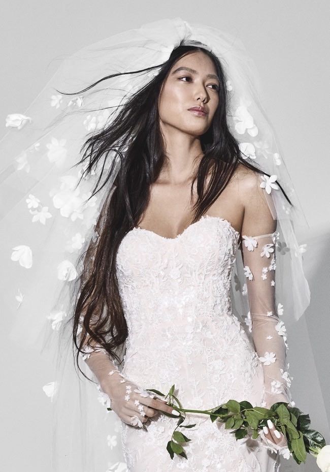 White by fashion vera wang veil