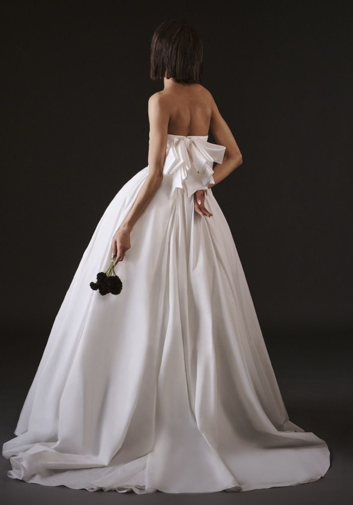 vera wang designer dresses White Princess Wedding Vera Wang KAMRYN Strapless Ball Gown HK Bridal Room Ball gown Size:US 12 / UK 16 Something Blue The Halter Corset Gown