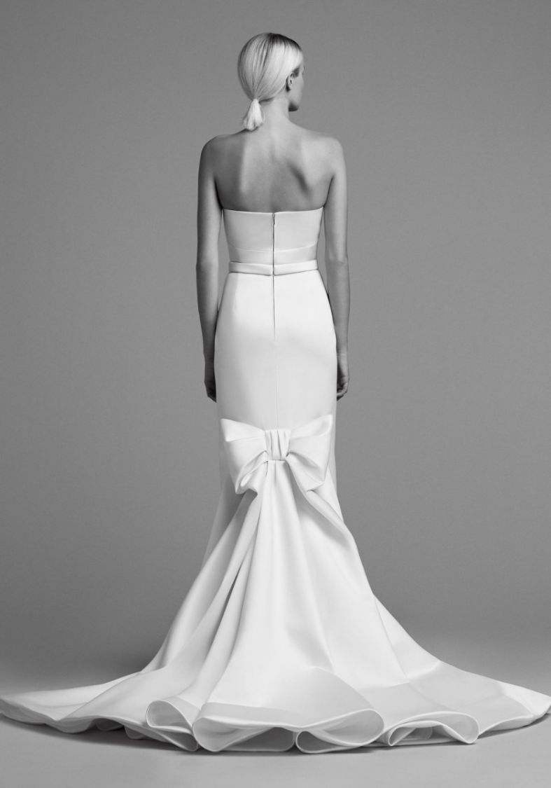 Viktor Rolf Vrm080 Draped Bow Train Wedding Dress Designer Bridal Room