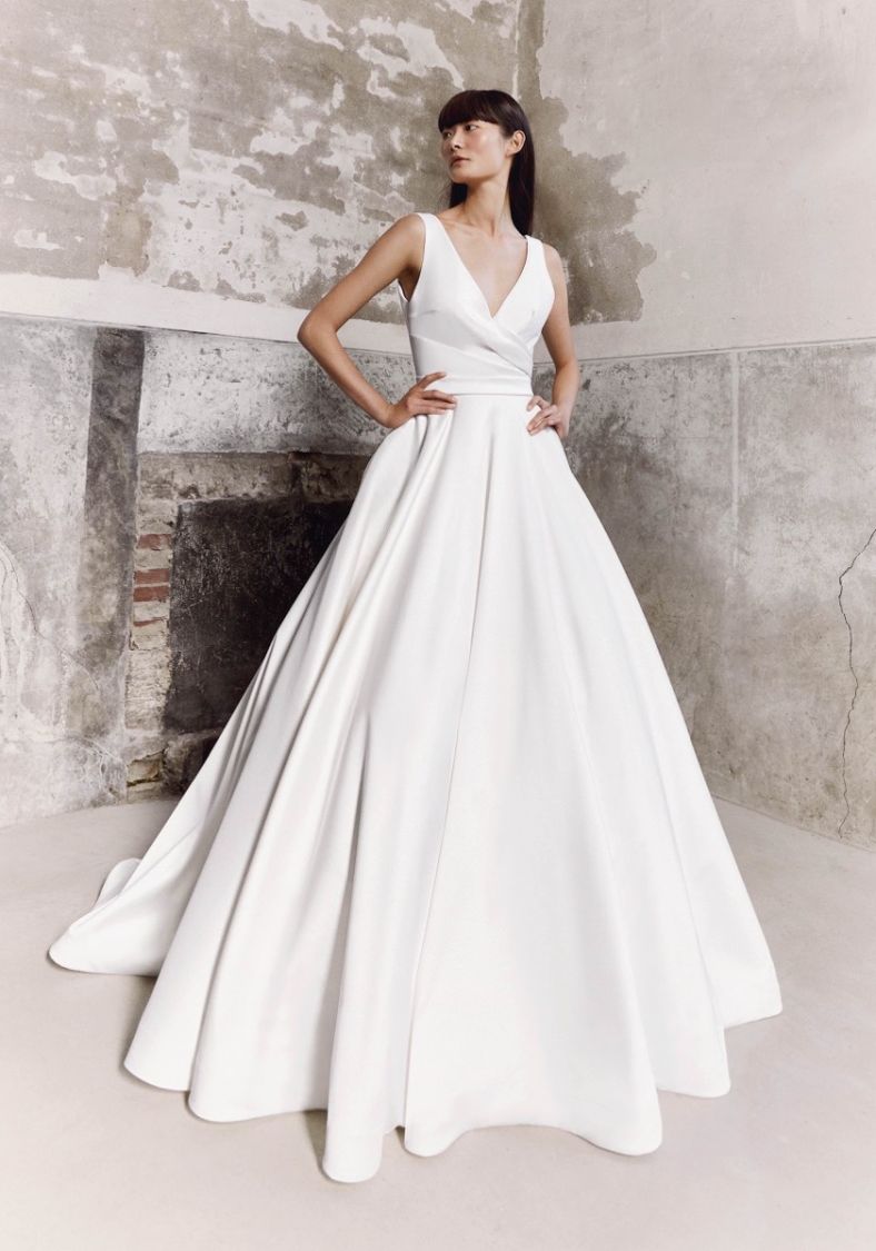 Viktor Rolf Graphic Bow Draped Satin Wedding Dress Hk Designer Bridal Room