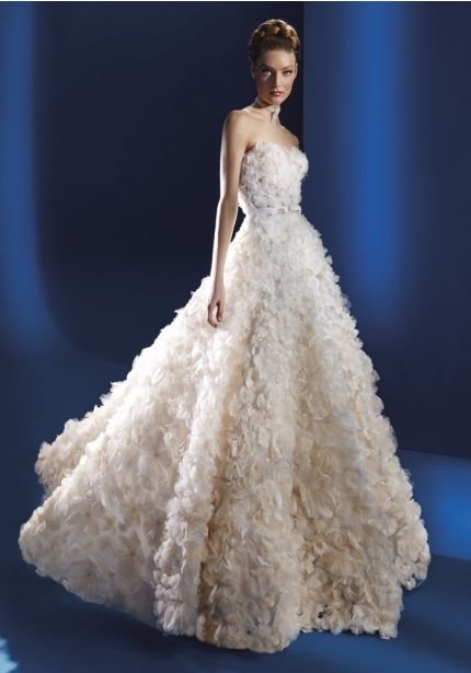 3D Floral Wedding Dress