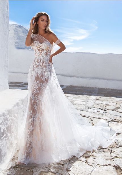 Embroidered Illusion Tulle Wedding Dress