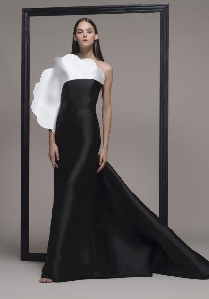 Fitted Black/White Gown