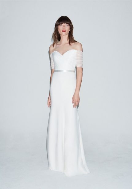 Minimalist-Style Crepe Wedding Dress