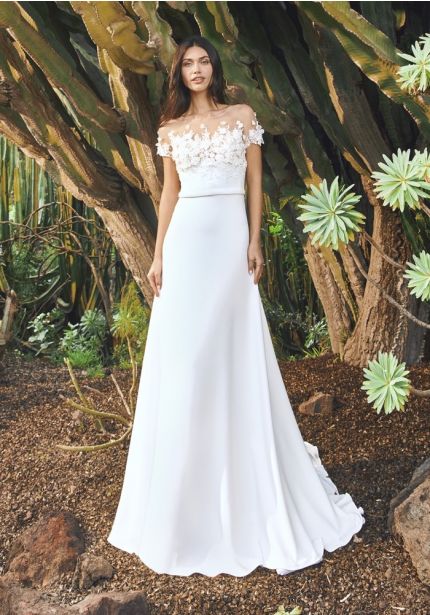 3D Flowers Crepe Wedding Dress