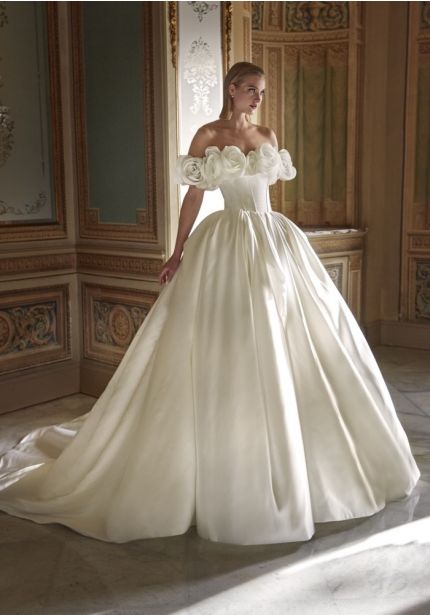 3D Flower Satin Wedding Dress