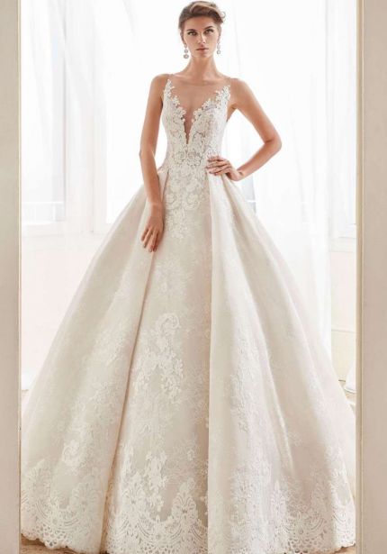 V-Neck Princess Wedding Dress in Lace