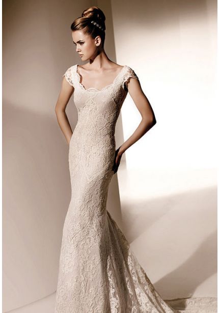  Valentino Lace Wedding Dress