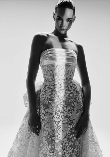 Bow-Detail Embroidered Wedding Dress