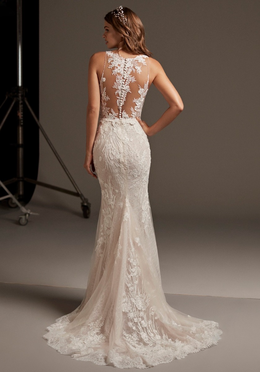 Pronovias | Eos Beaded Romantic Lace Wedding Dress ...