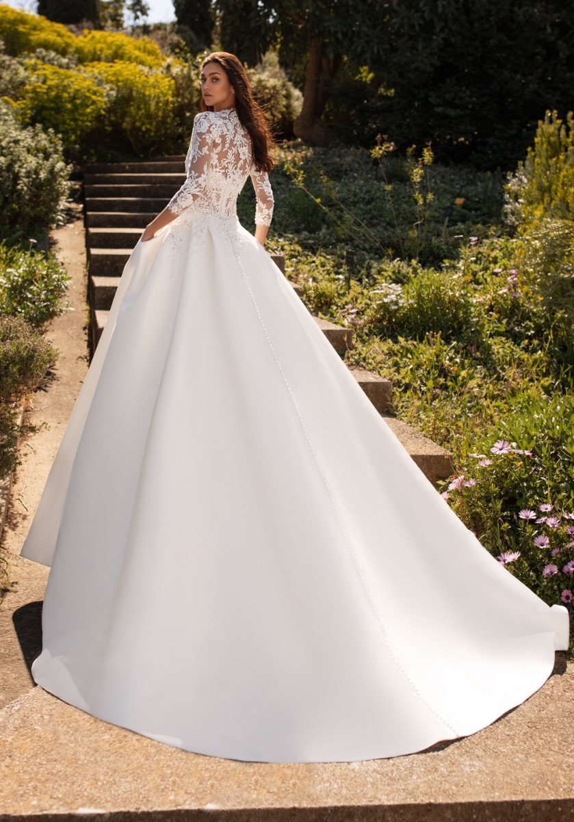 Pronovias Phoenicia Mikado Ball Gown With Corset Bodice Designer Bridal Room 8711