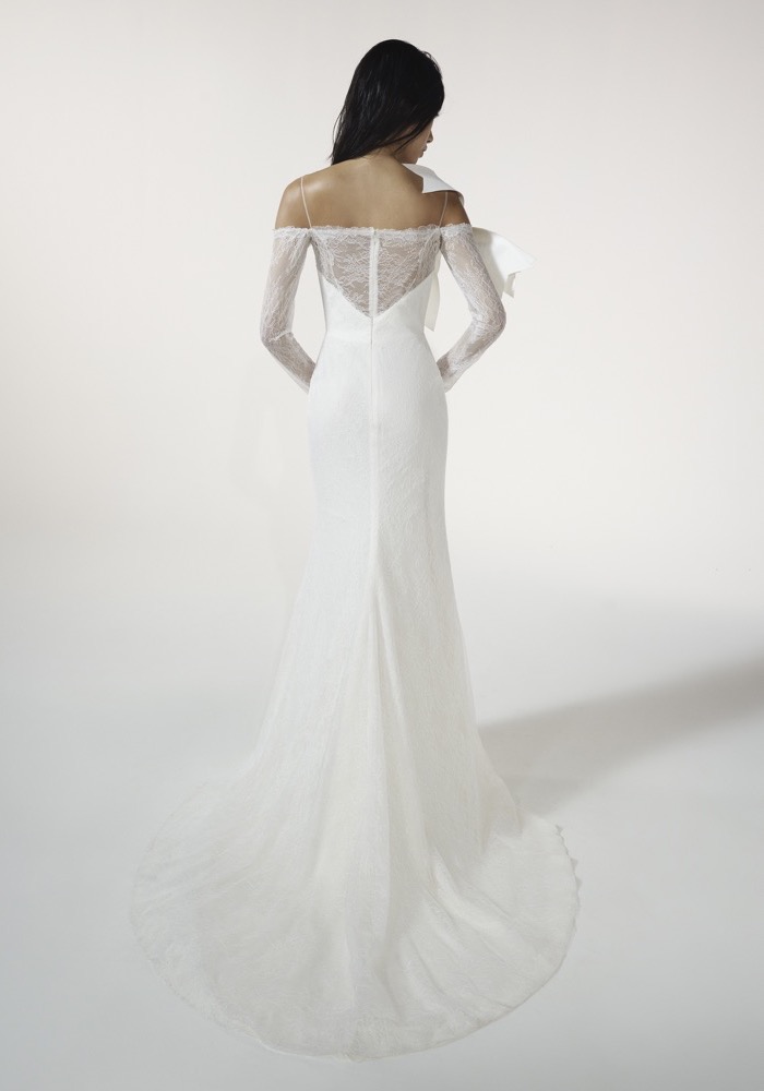 Vera Wang Mercuria Long Sleeve Lace Wedding Dress HK | Designer Bridal Room