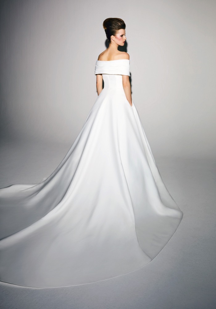 Viktor & Rolf VRM334 Satin Princess Wedding Dress HK | Designer Bridal Room