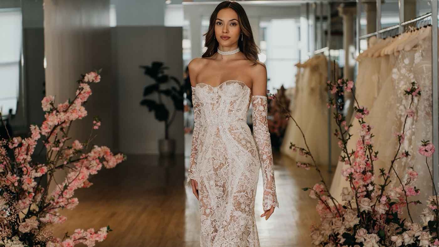 Finding the One in HK: 10 Stunning Lace Wedding Dresses 