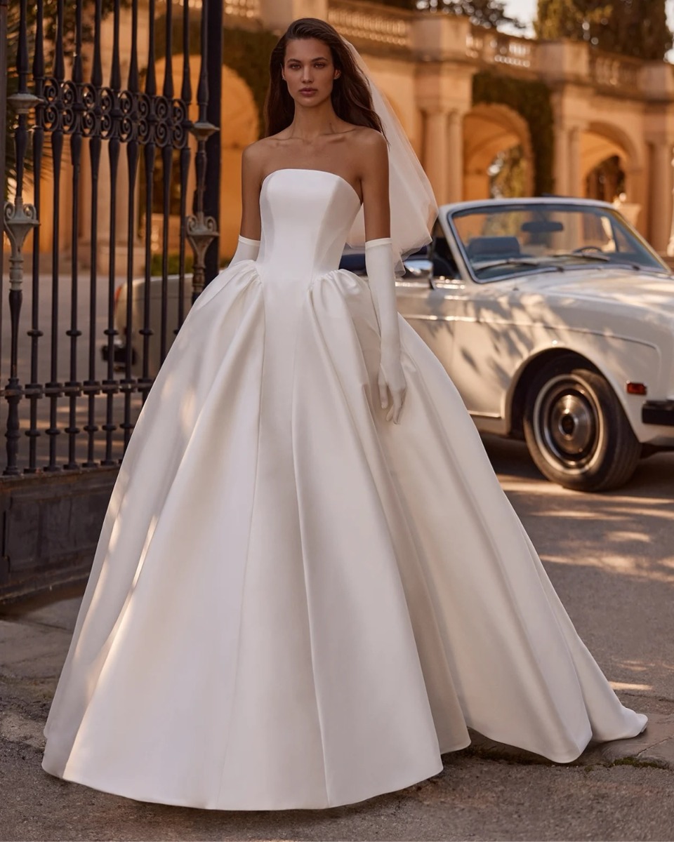 Alberto Palatchi Wedding Dress Hong Kong