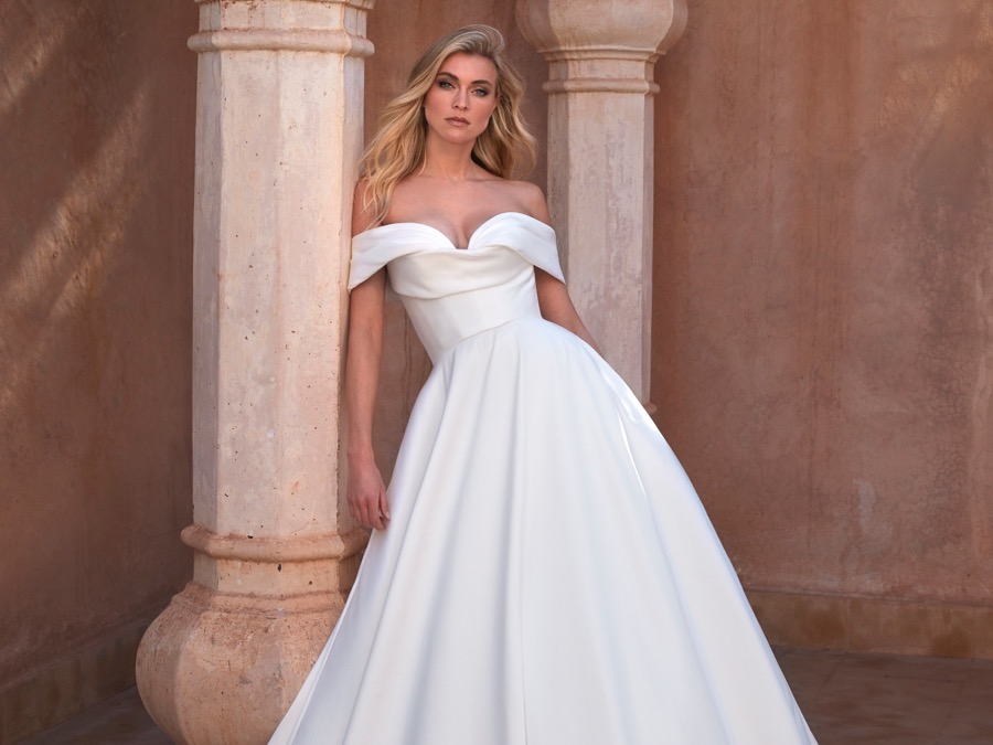 Annasul Y Bridal Collection