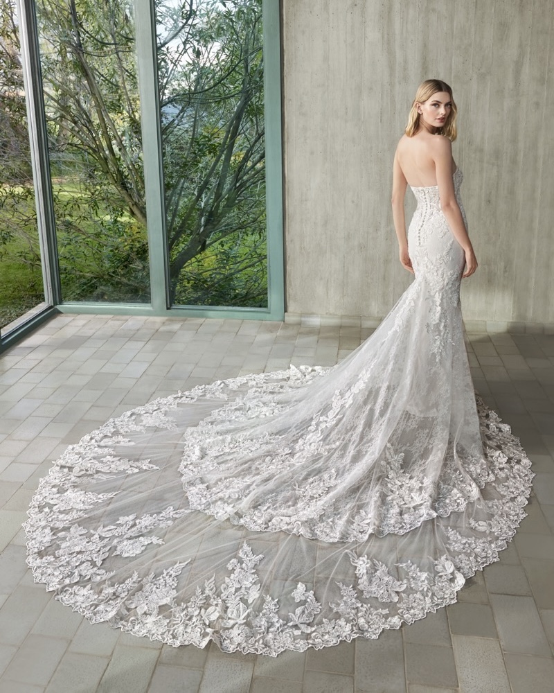 Annasul Y Bridal Collection