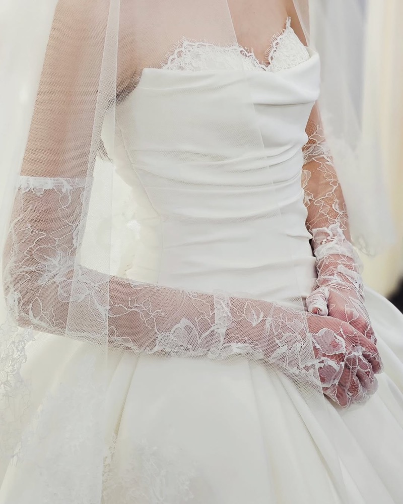 Viktor & Rolf Bridal Collection